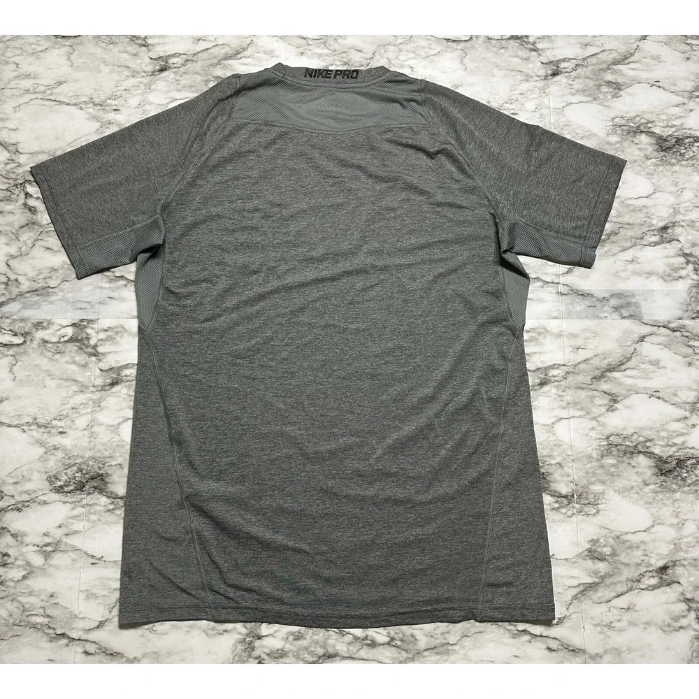 Nike Pro‎ Men's Dri-FIT Training Gym Top Shirt Heather Grey Size L Short Sleeve